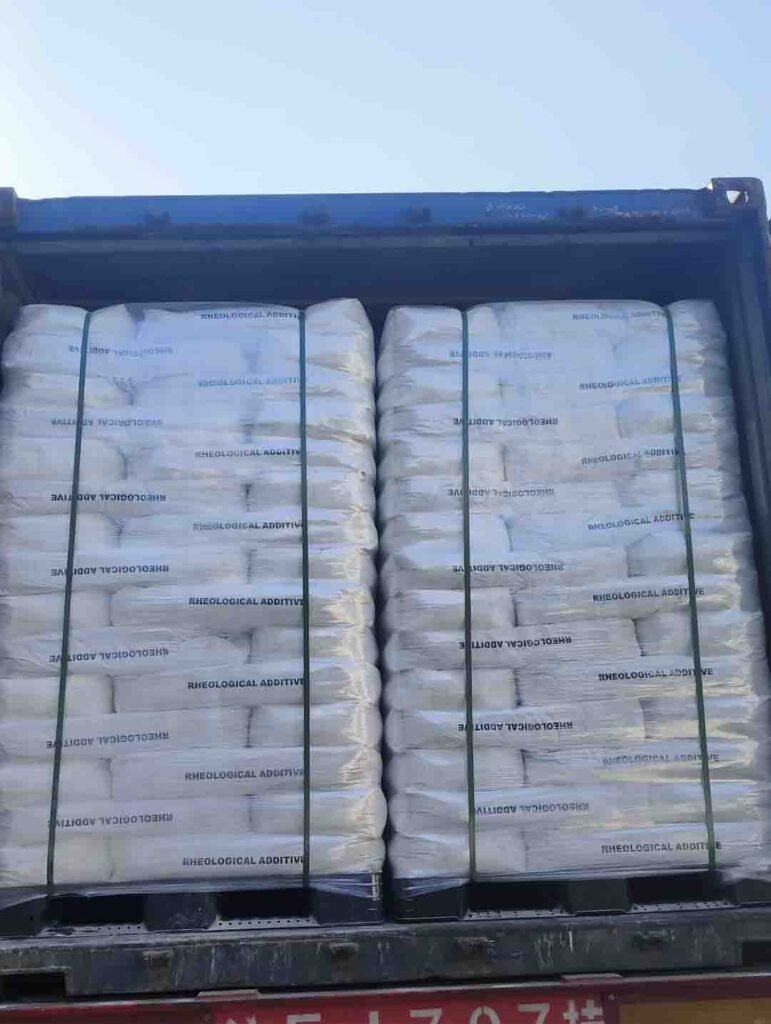 Organoclay for High Temperature Drilling Mud